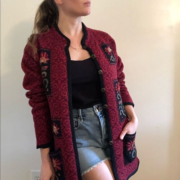 VTG Icelandic Design Knit Sweater Jacket Coat Sz M Folklore Tapestry Embroidered - Picture 1 of 14